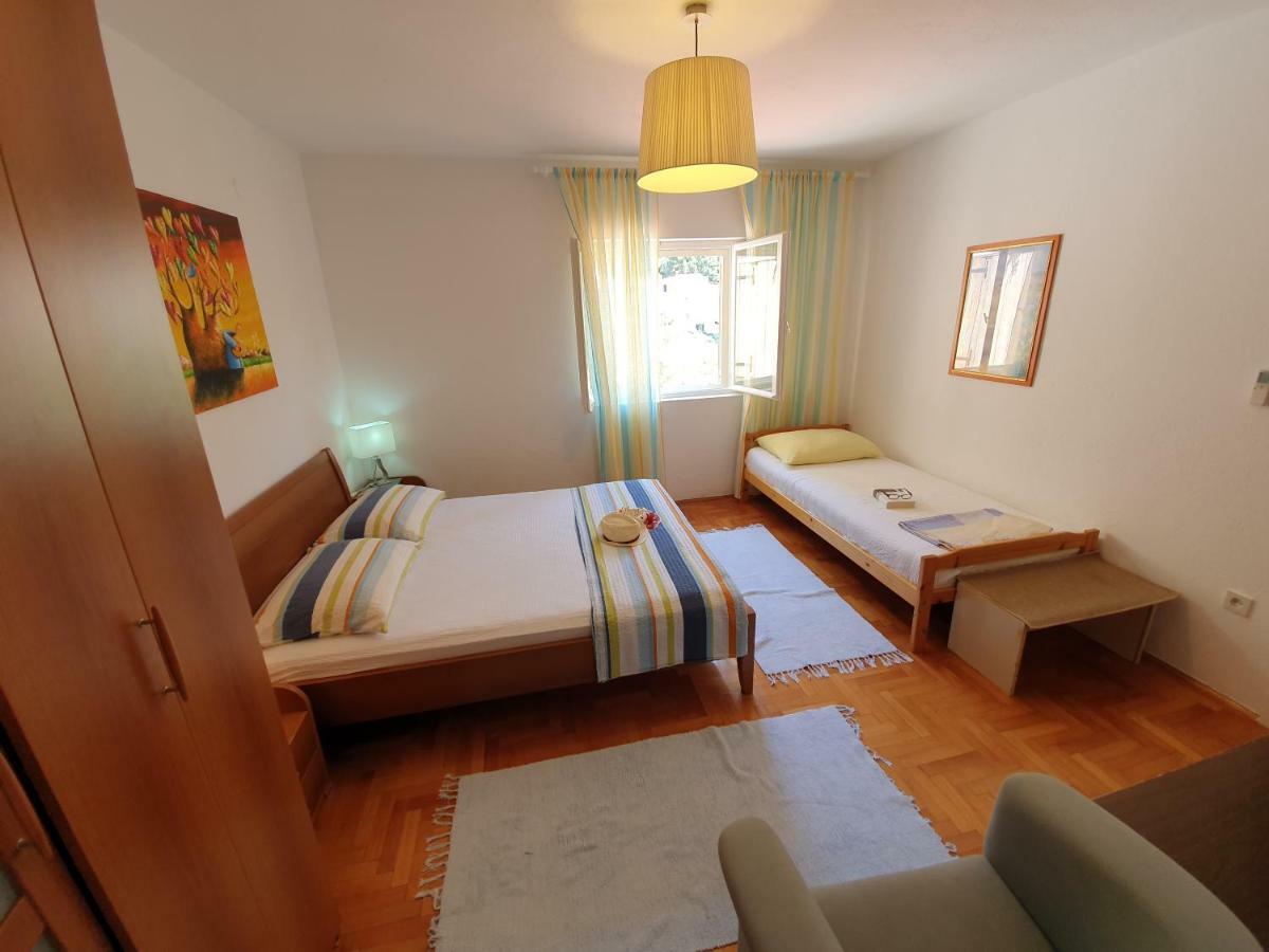 Luka'S House - Zf Hvar Hvar Town Exterior photo